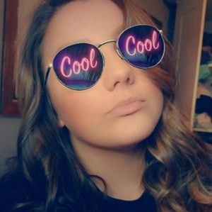 Meet your Posher, Kali